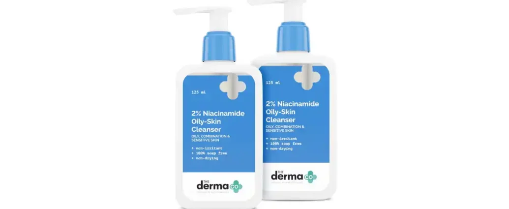 The Derma Co 2% Niacinamide Gentle Cleanser Bottle Image